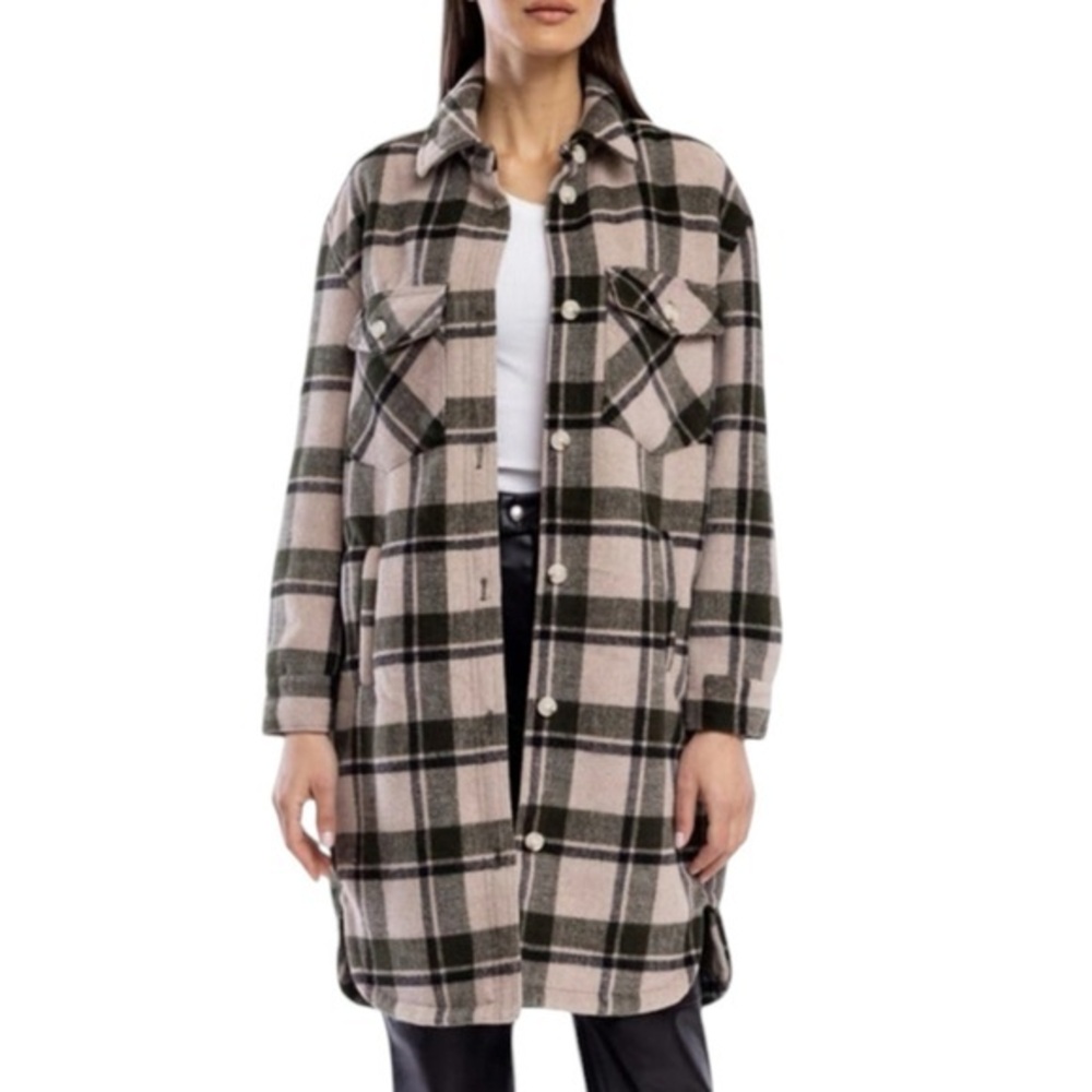 Blank NYC Shacket size small oversized Perfect Timing Plaid shaket indie boho